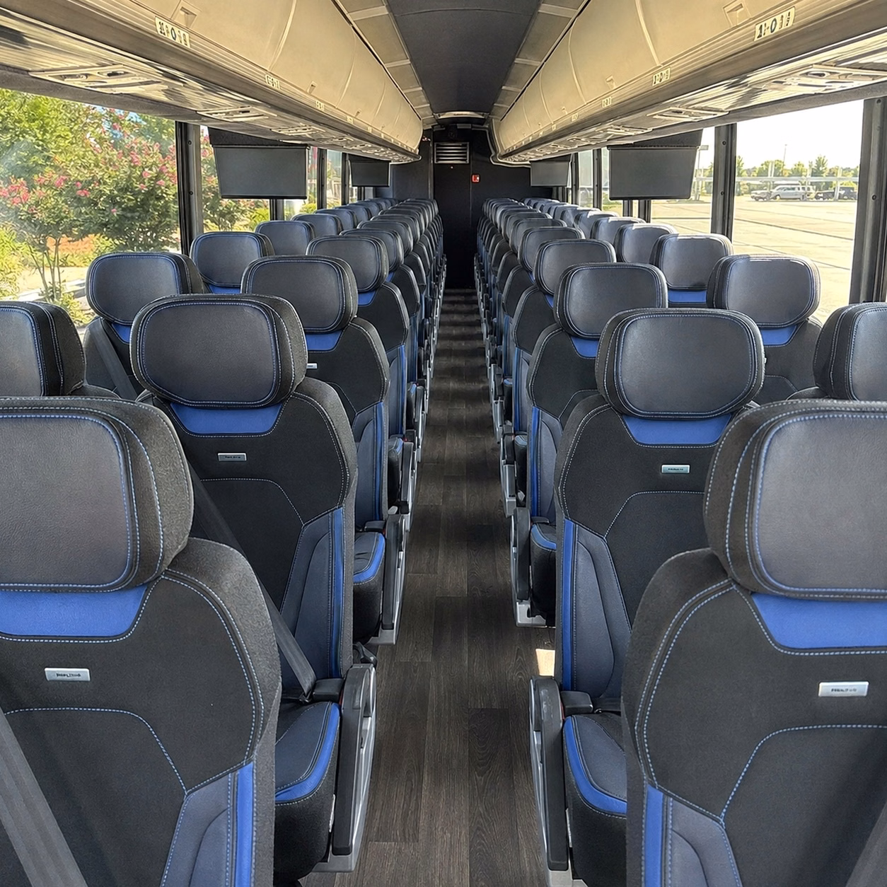 compare bus rental pricing in orange online upfront and in minutes
