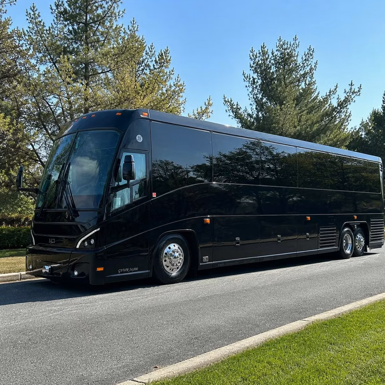 reliable orange shuttle bus rentals for city government personnel and public agency teams
